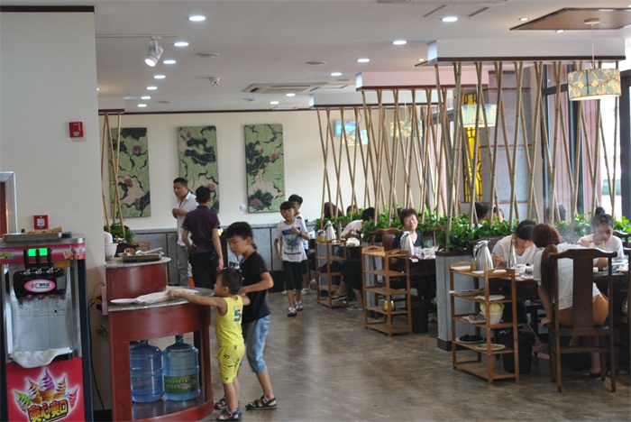 熱烈祝賀小重慶梁山金城路店開(kāi)業(yè)！